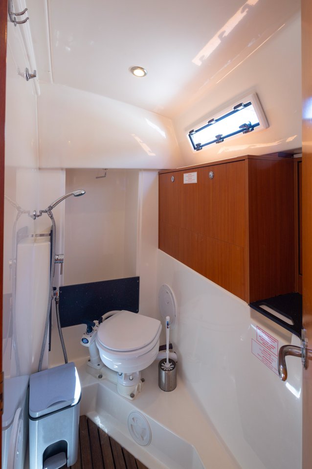 Photo #15 - Bavaria Cruiser 32 (Anemos) in Lefkada - 38705