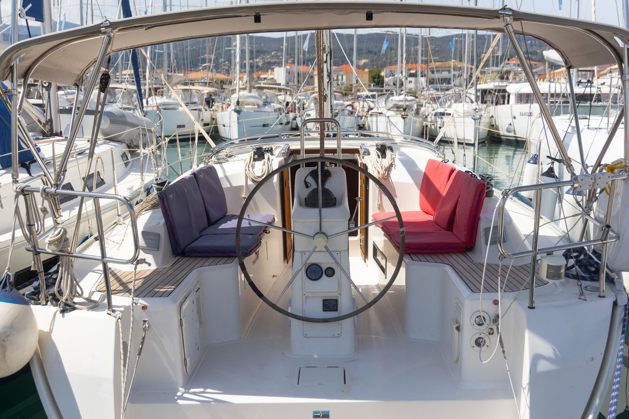 Photo #10 - Bavaria Cruiser 33 (Maistros) en Lefkada - 38706