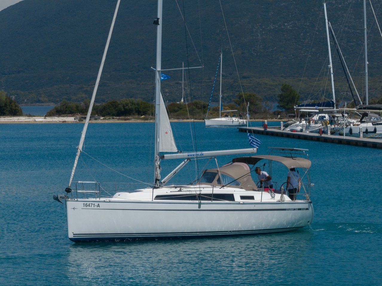 Photo #5 - Bavaria Cruiser 34 - 2 cab. (Oneiro) en Lefkada - 38707