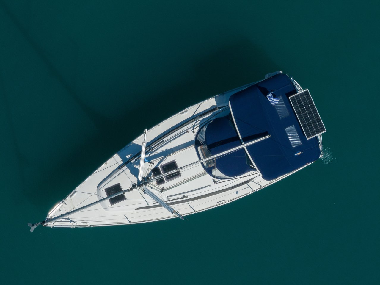 Photo #5 - Bavaria Cruiser 34 - 2 cab. (Nikitas) in Lefkada - 38708