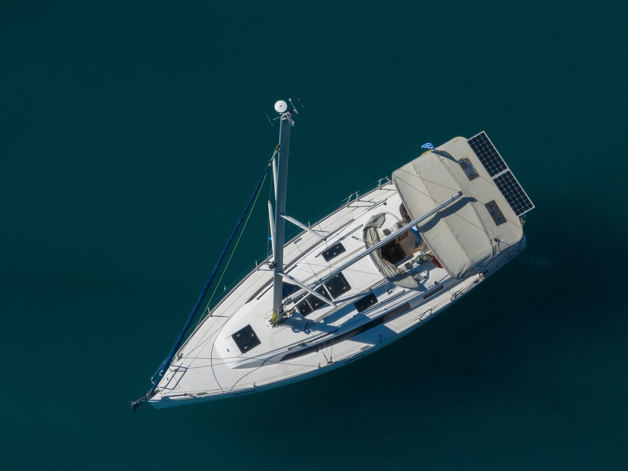 Photo #6 - Bavaria Cruiser 37 - 3 cab. (Athene) in Lefkada - 38710