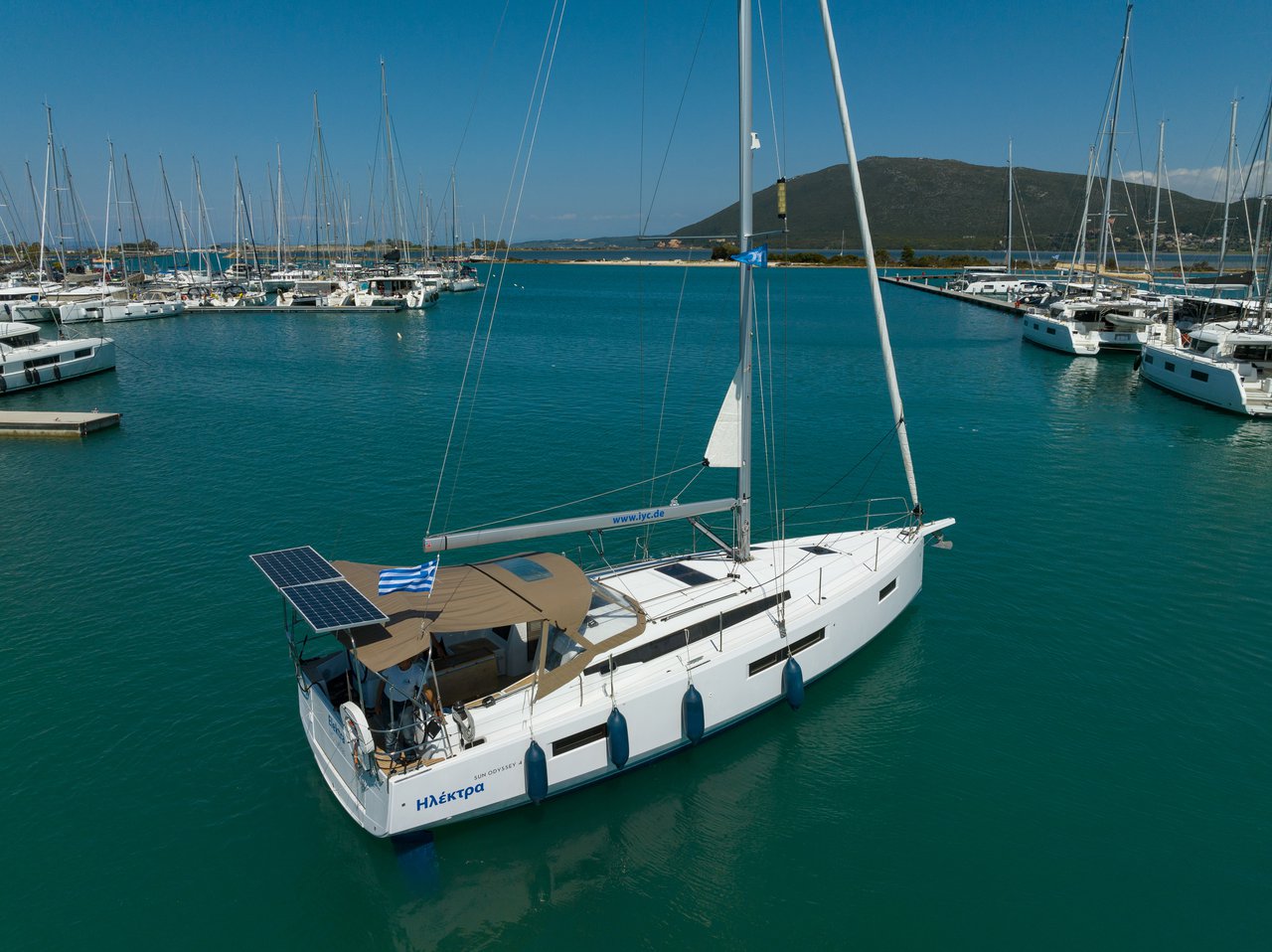 Photo #4 - Sun Odyssey 410 - 3 cab. (Elektra) in Lefkada - 38711