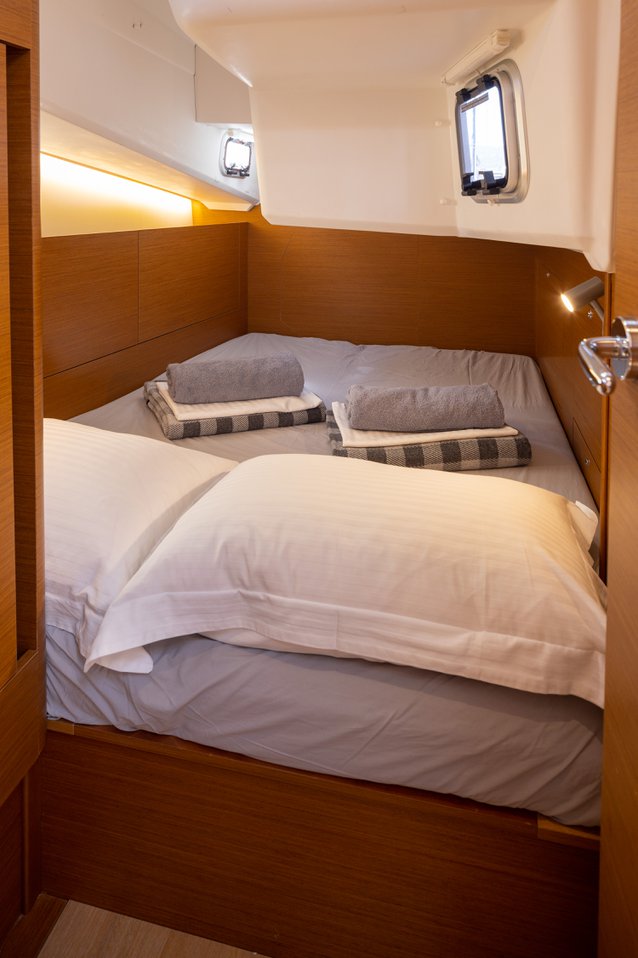 Photo #17 - Sun Odyssey 410 - 3 cab. (Elektra) in Lefkada - 38711