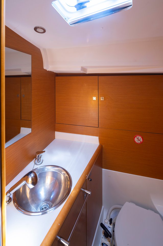 Photo #14 - Sun Odyssey 419 - 3 cab. (Penelope) in Lefkada - 38712