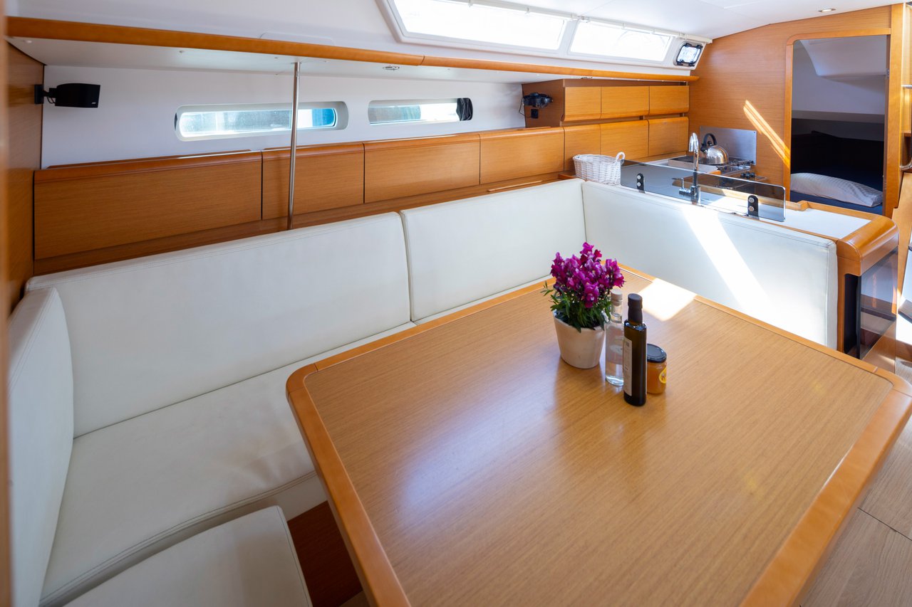 Photo #13 - Sun Odyssey 439 (Kalypso) en Lefkada - 38714