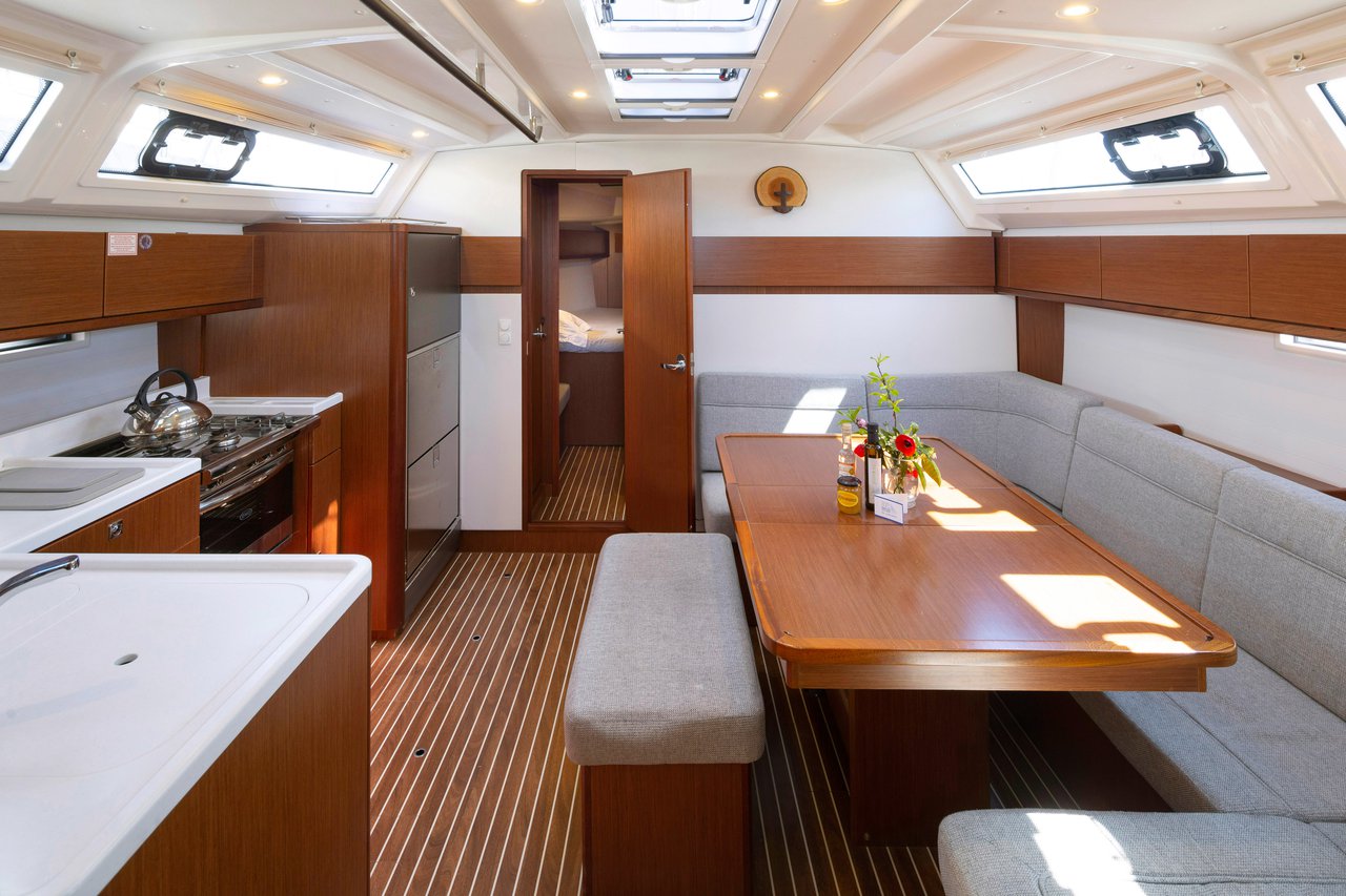 Photo #12 - Bavaria Cruiser 46 Style - 4 cab. (Aiolos) in Lefkada - 38718