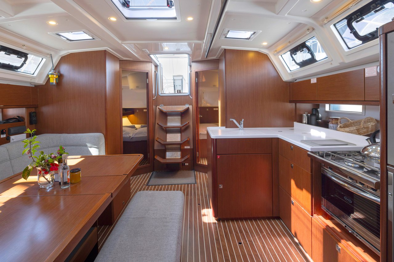 Photo #13 - Bavaria Cruiser 46 Style - 4 cab. (Aiolos) in Lefkada - 38718