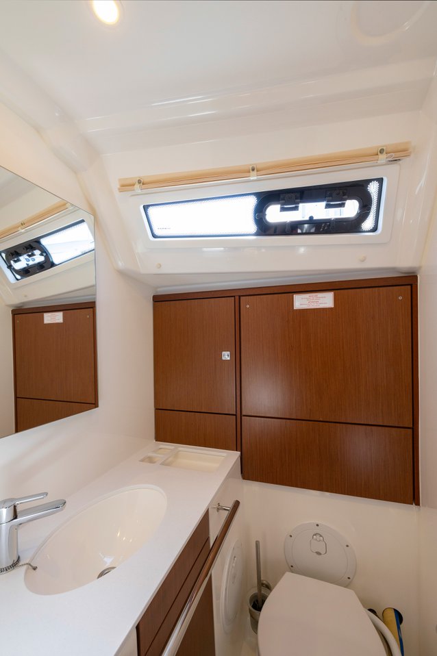 Photo #18 - Bavaria Cruiser 46 Style - 4 cab. (Aiolos) in Lefkada - 38718