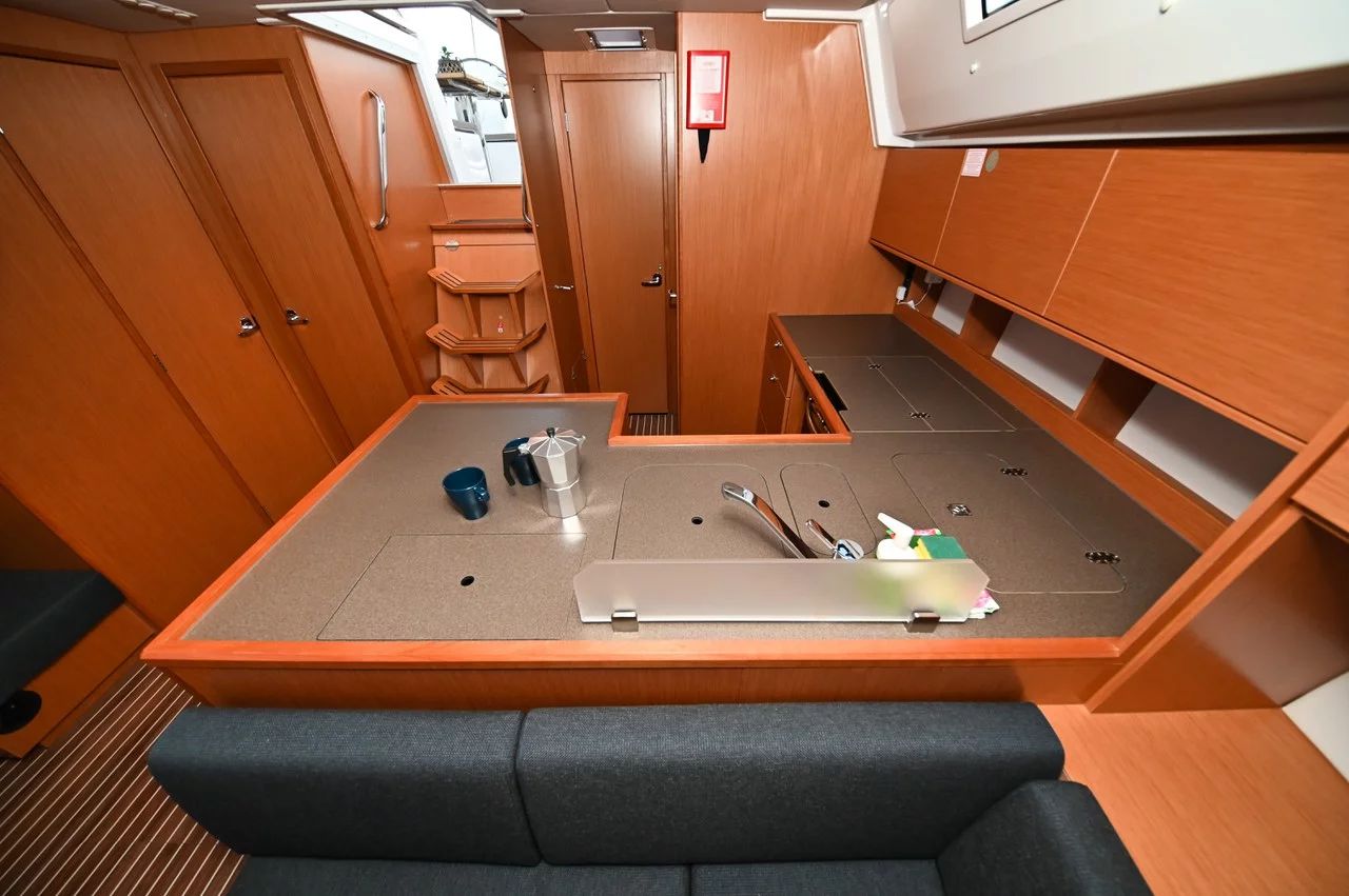 Bavaria C50 - 5 cab. (Big Blue)  - 10