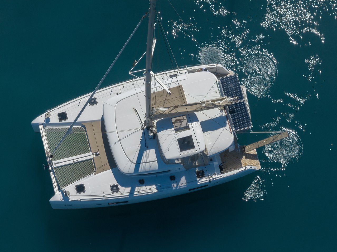 Photo #8 - Lagoon 42 - 4 + 2 cab. (Lola) en Lefkada - 38723