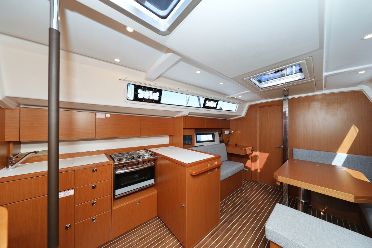 Photo #10 - Bavaria C38 (Lea) en Pirovac - 38726