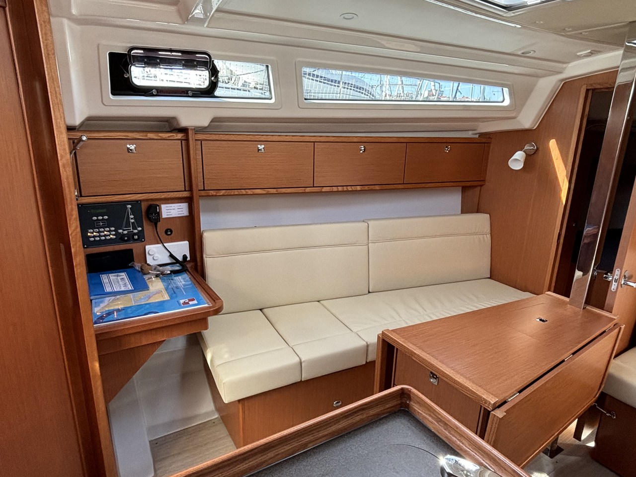 Photo #5 - Bavaria Cruiser 34 - 2 cab. (3 Lune) in Pula - 38743
