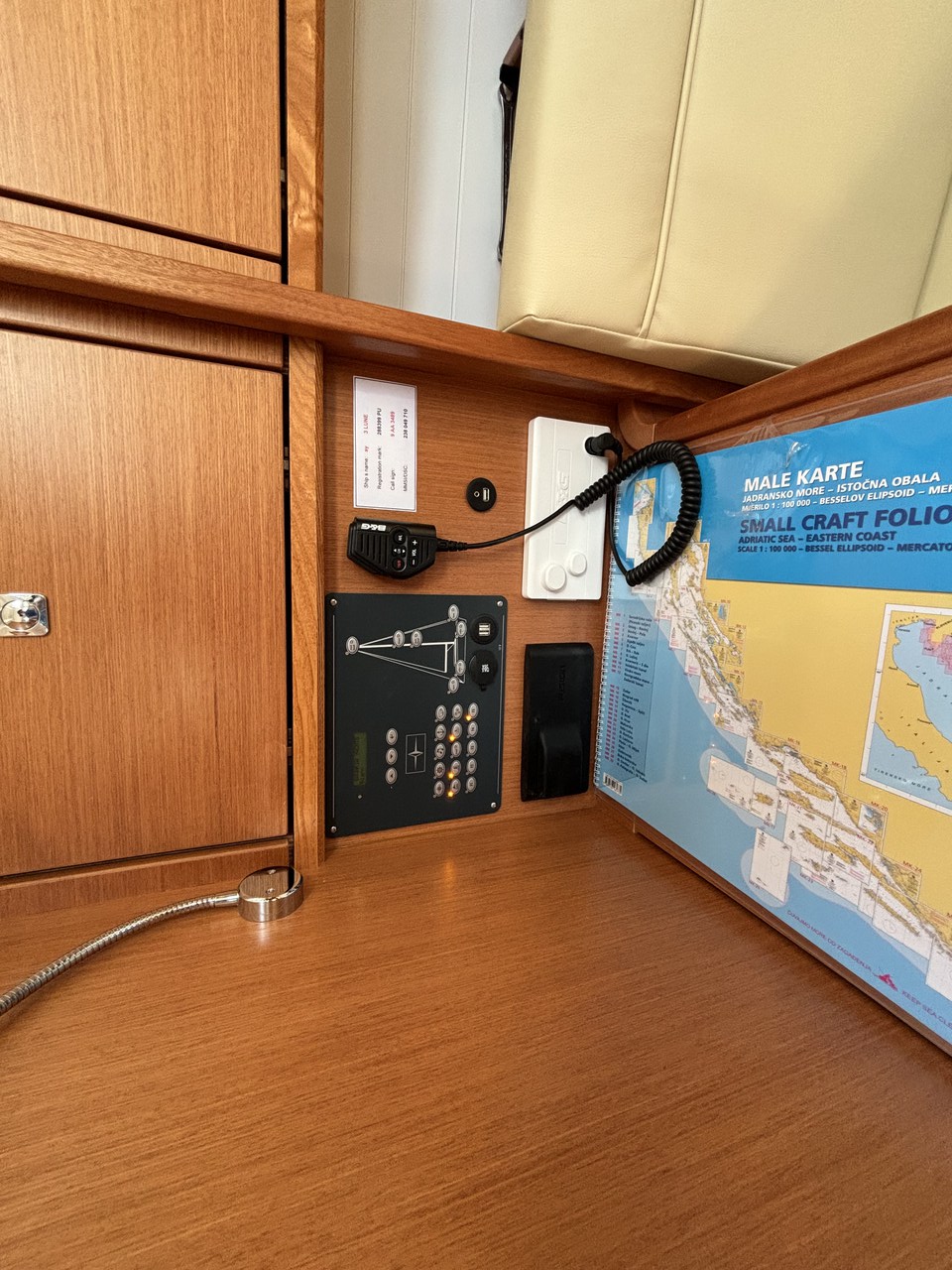 Photo #10 - Bavaria Cruiser 34 - 2 cab. (3 Lune) in Pula - 38743