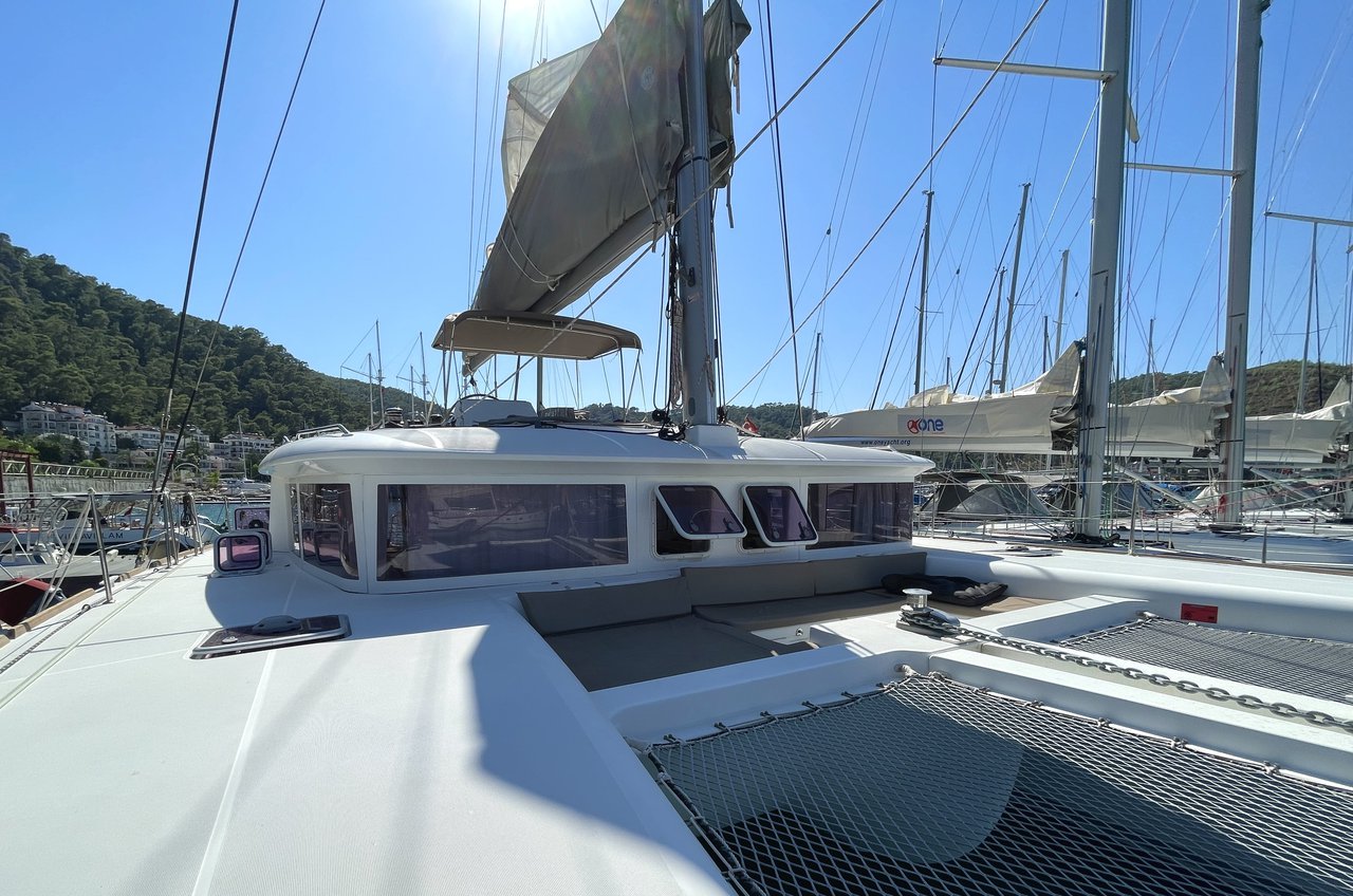 Photo #5 - Lagoon 450 F - 4 + 2 cab. (Altair) in Fethiye - 38753