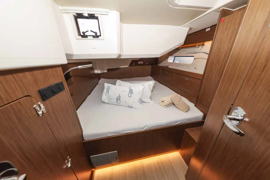 Bavaria C46 - 4 cab. (Aquila)  - 23