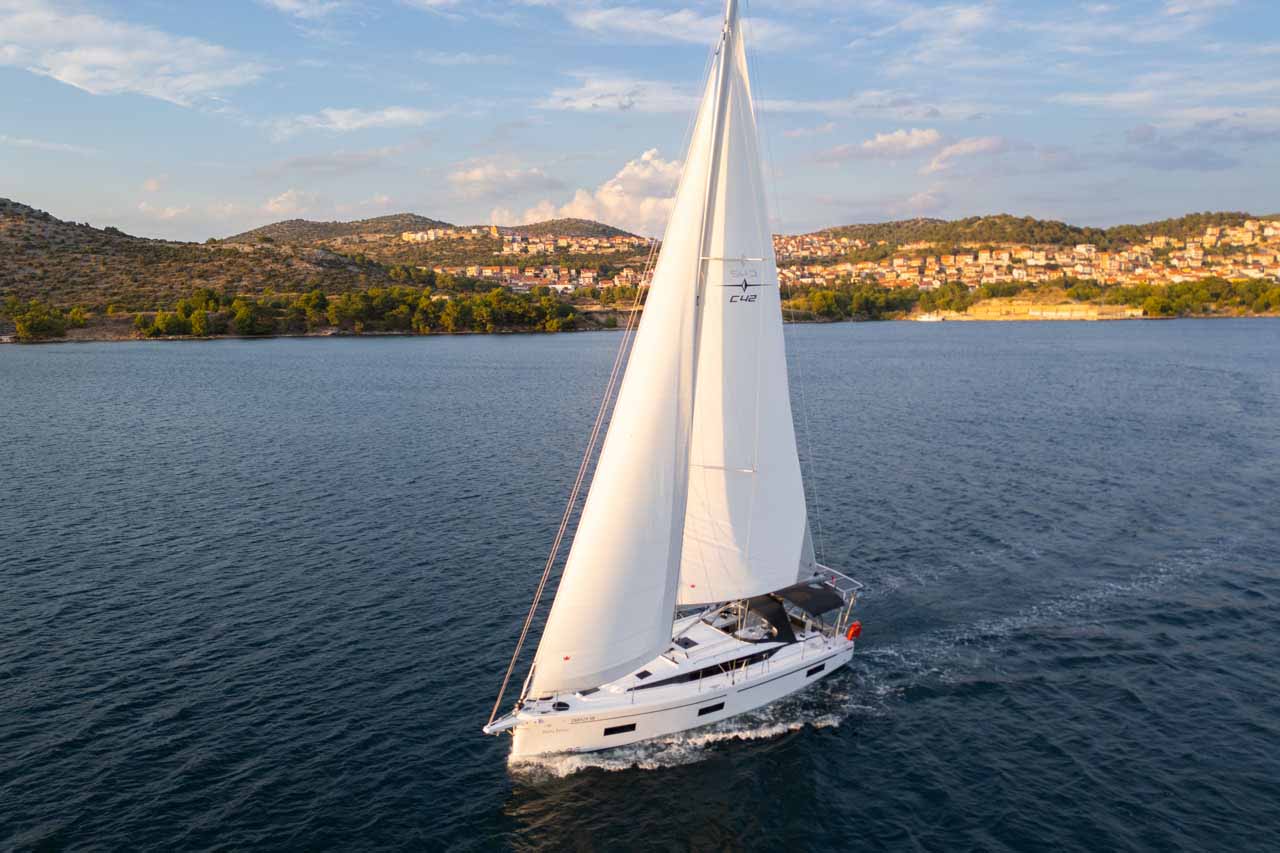 Photo #6 - Bavaria C42 (Vento Estivo) in Sibenik - 38766