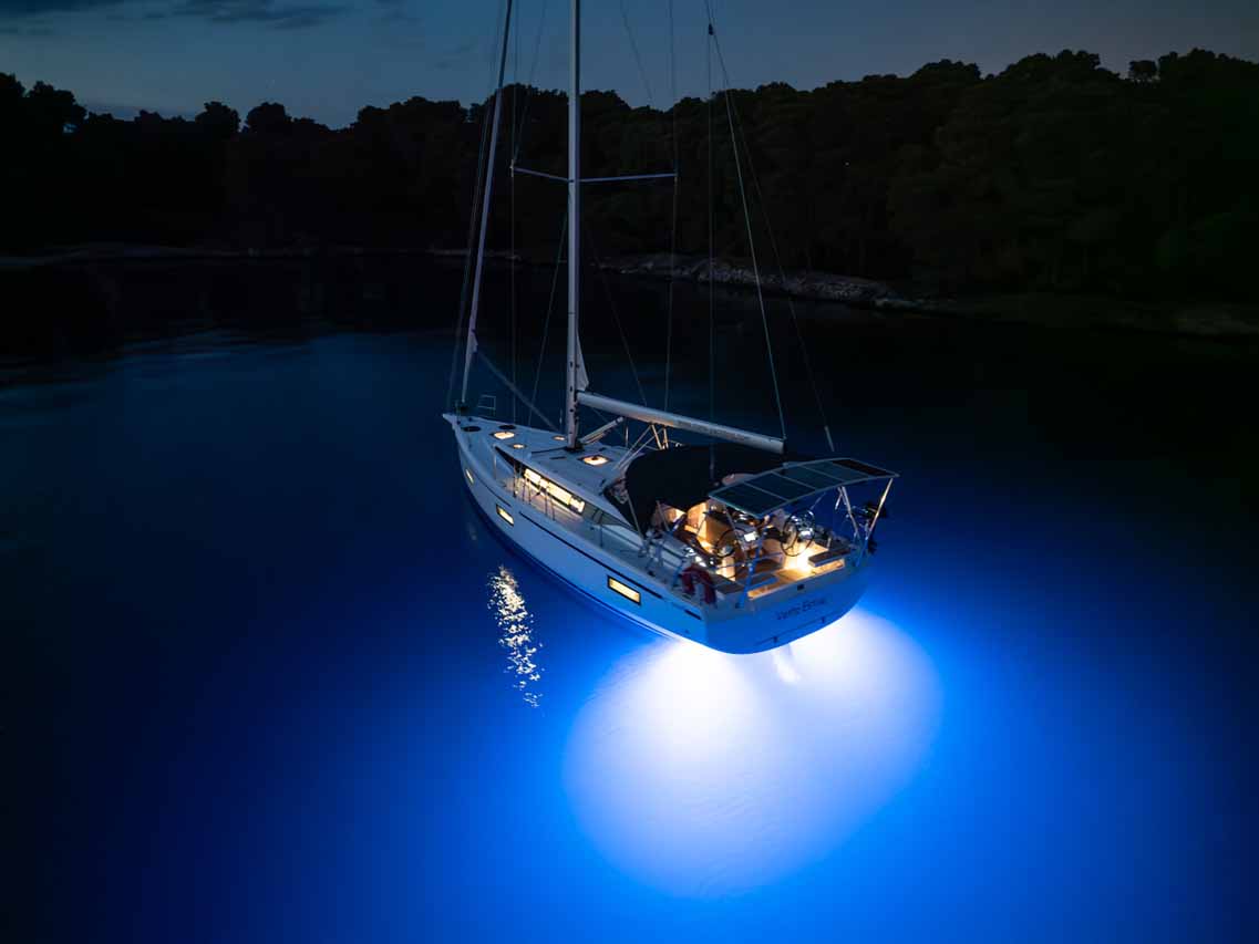 Photo #10 - Bavaria C42 (Vento Estivo) in Sibenik - 38766