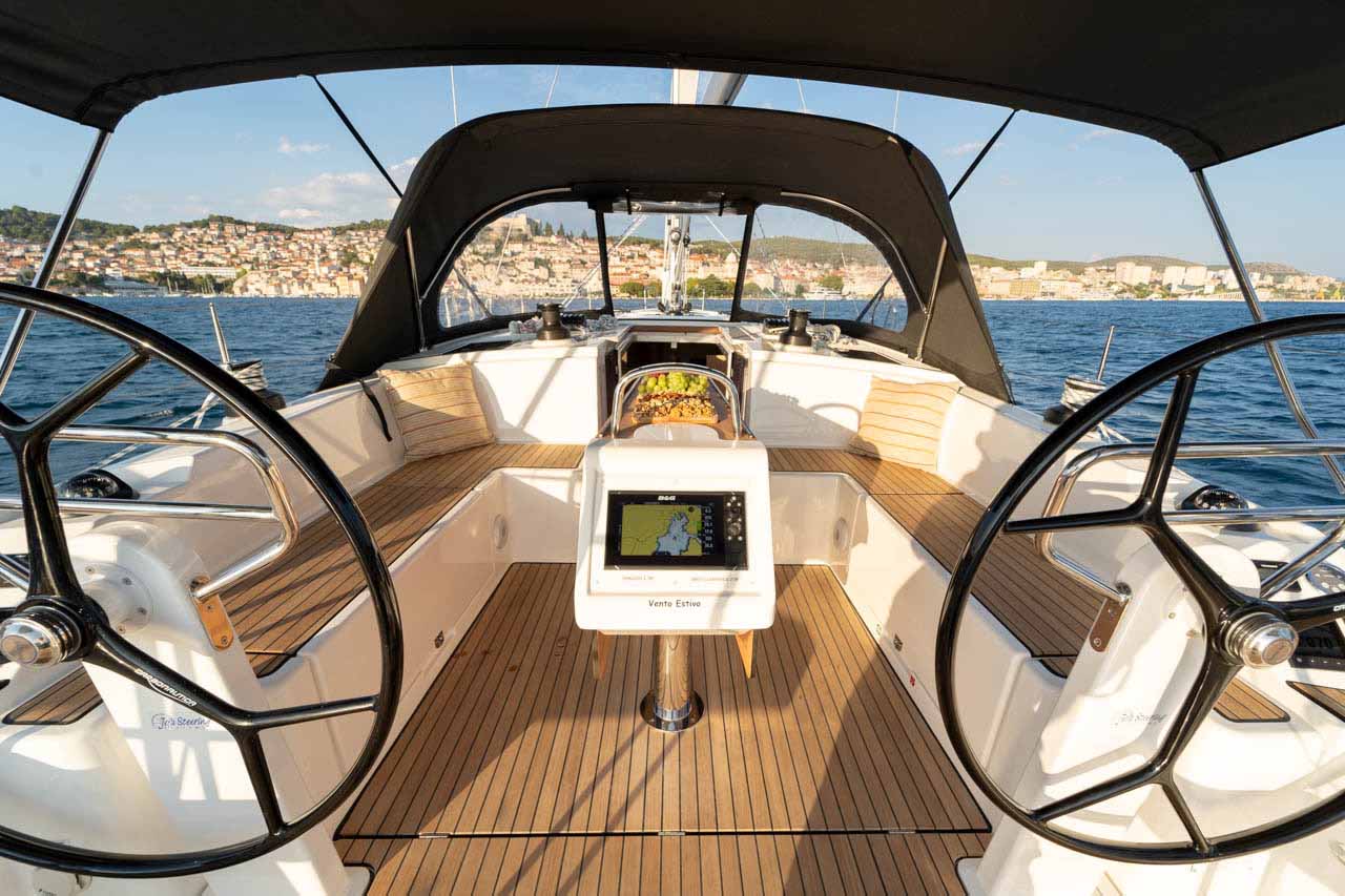 Photo #13 - Bavaria C42 (Vento Estivo) in Sibenik - 38766