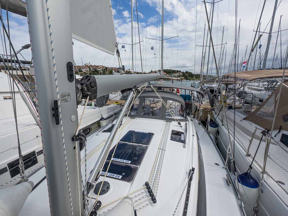 Photo #5 - Bavaria Cruiser 37 - 3 cab. (Caipirinha) in Pula - 38769