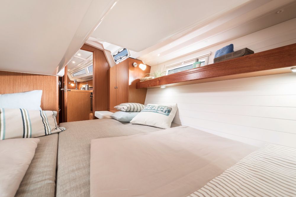 Photo #12 - Bavaria Cruiser 34 - 2 cab. (Licence to chill) in Volos - 38771