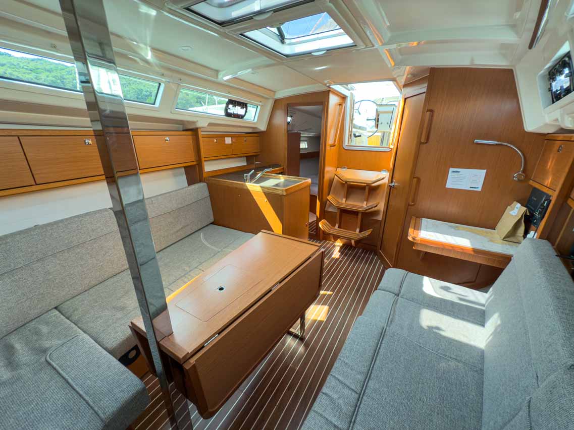 Photo #15 - Bavaria Cruiser 34 - 2 cab. (Hydra) in Pula - 38772