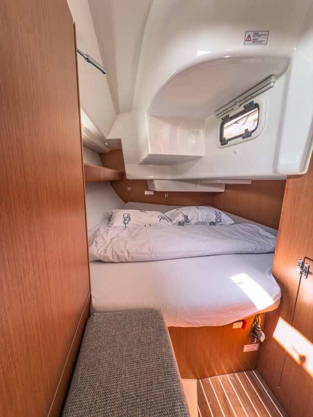 Photo #19 - Bavaria Cruiser 34 - 2 cab. (Hydra) in Pula - 38772