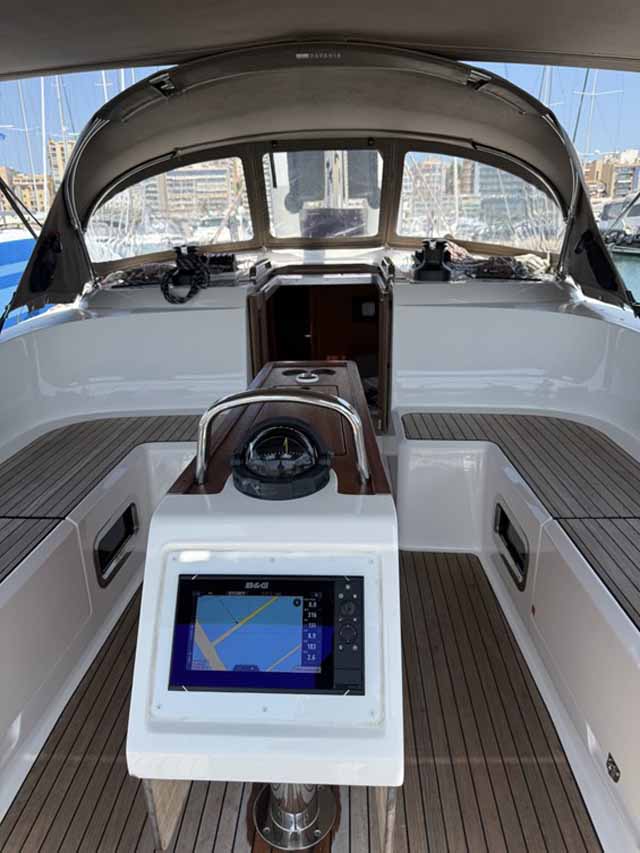 Photo #4 - Bavaria Cruiser 46 - 4 cab. (Zerberus) in Palma - 38773
