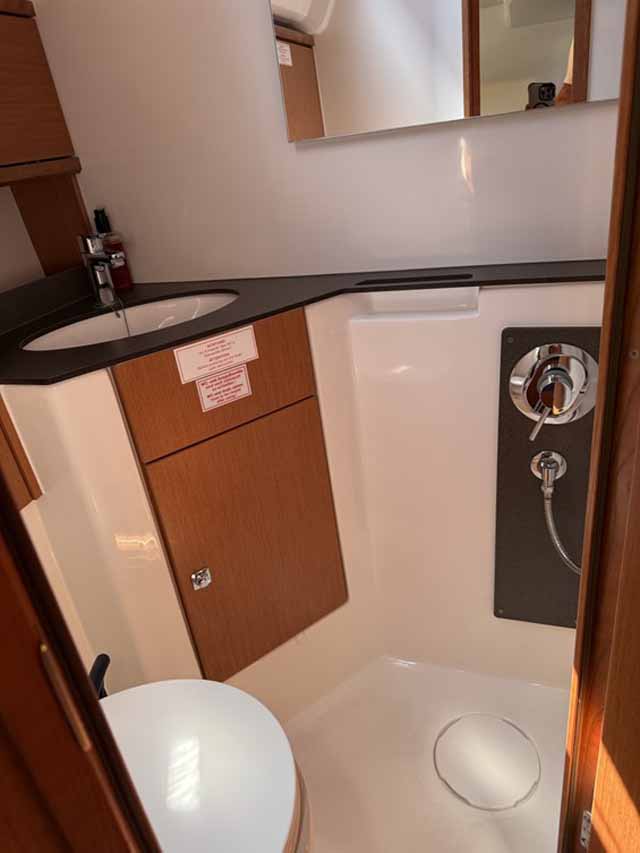 Photo #18 - Bavaria Cruiser 46 - 4 cab. (Zerberus) in Palma - 38773