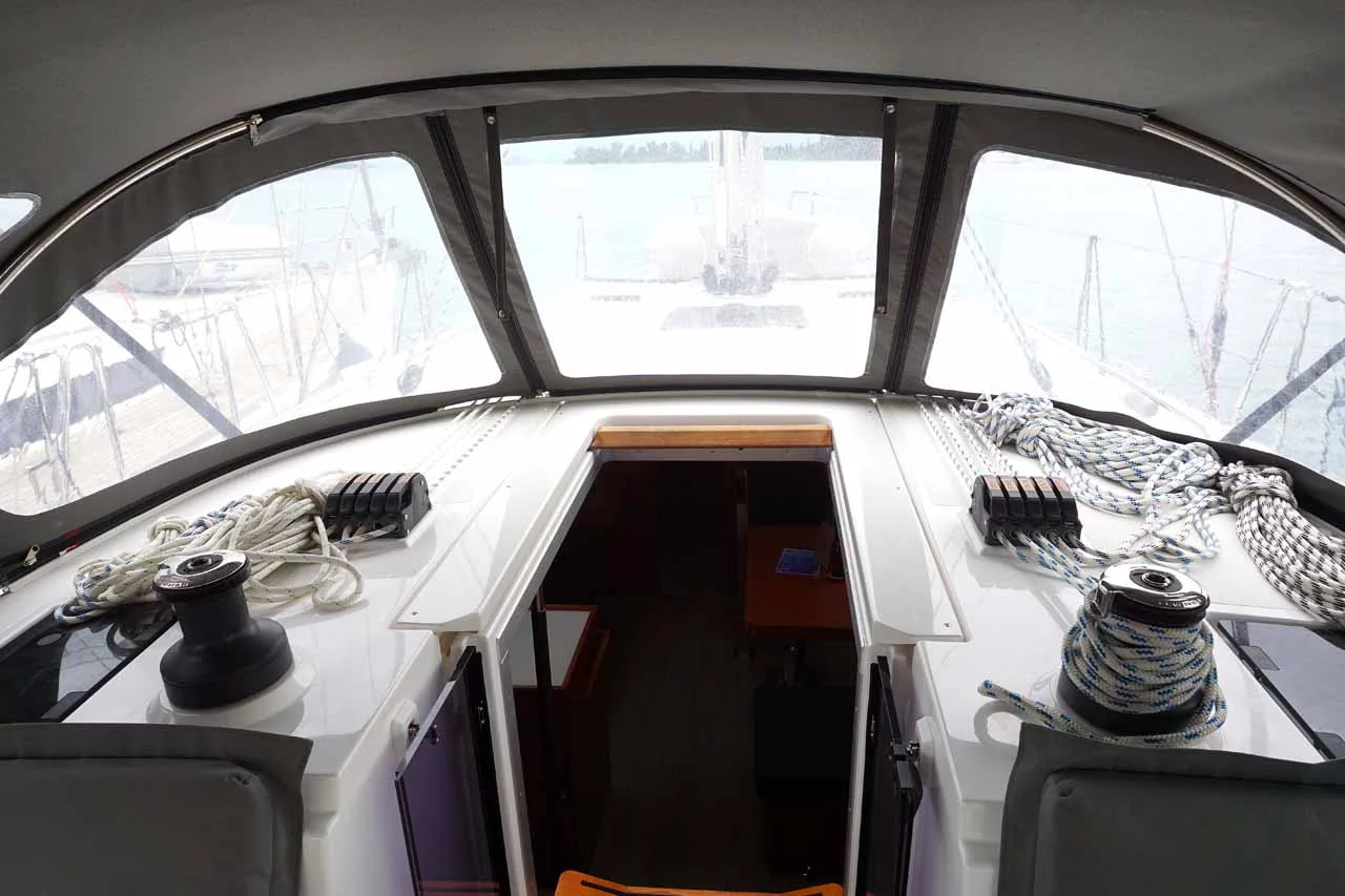 Bavaria C42 (Alexis)  - 9