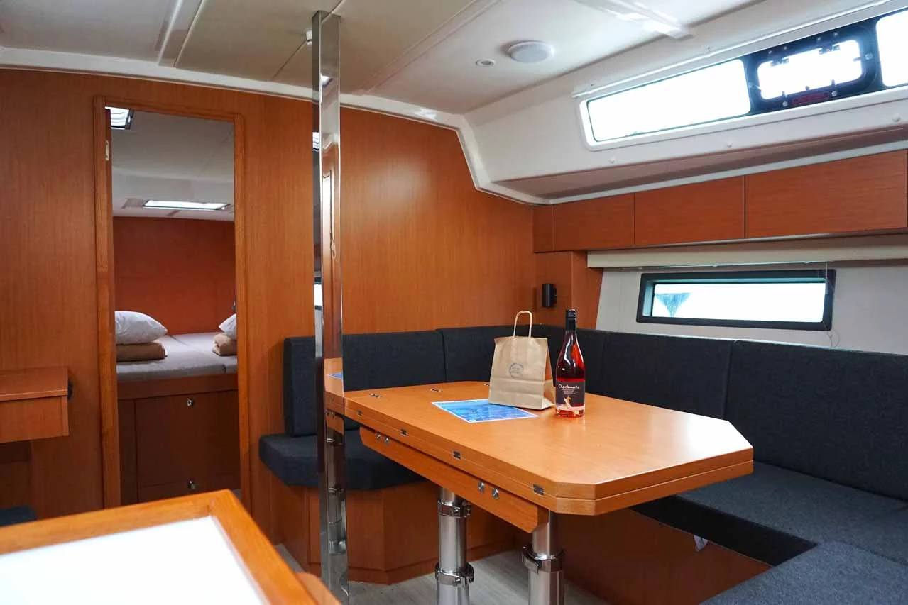 Bavaria C42 (Alexis)  - 10