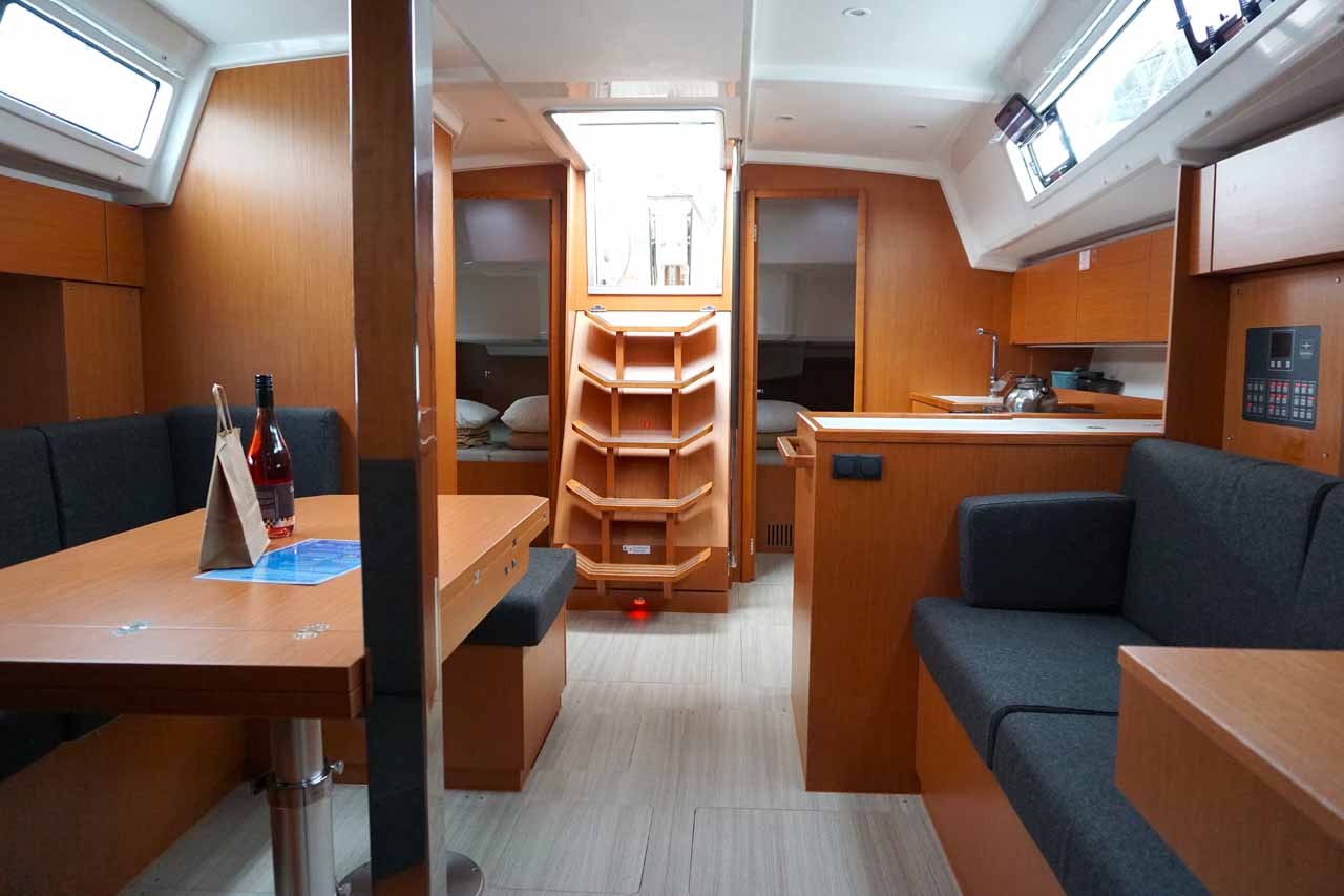 Photo #14 - Bavaria C42 (Alexis) in Korfu - 38776