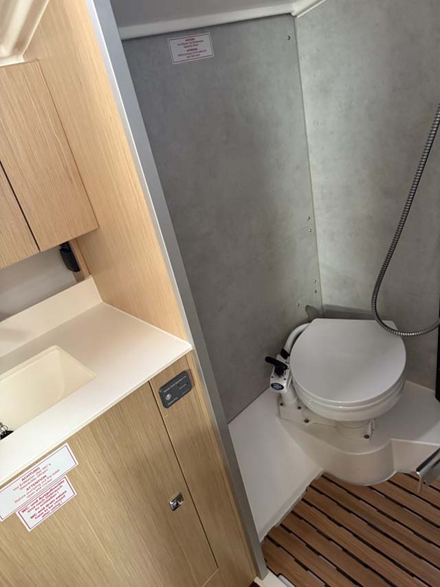 Photo #14 - Bavaria C42 Style (Aurelia) in Palma - 38777