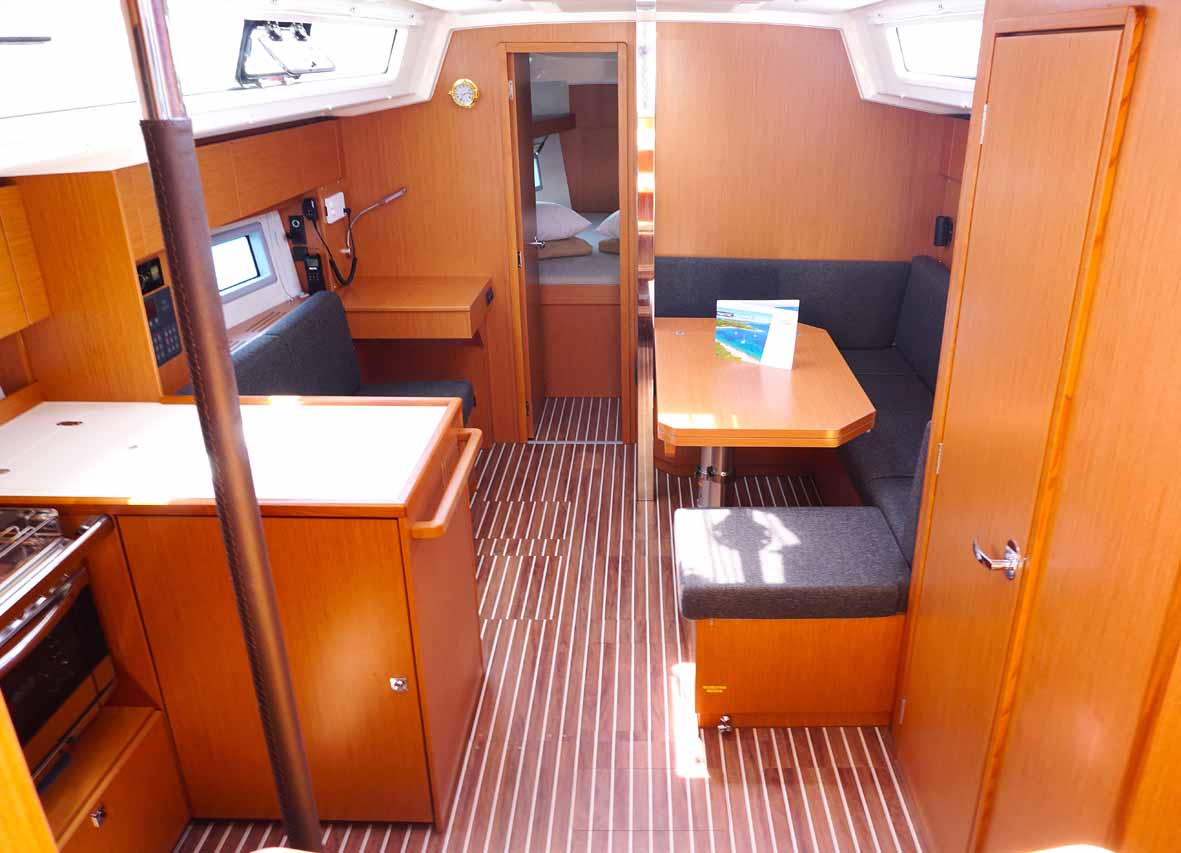 Photo #10 - Bavaria C38 (Talia) in Corfù - 38779