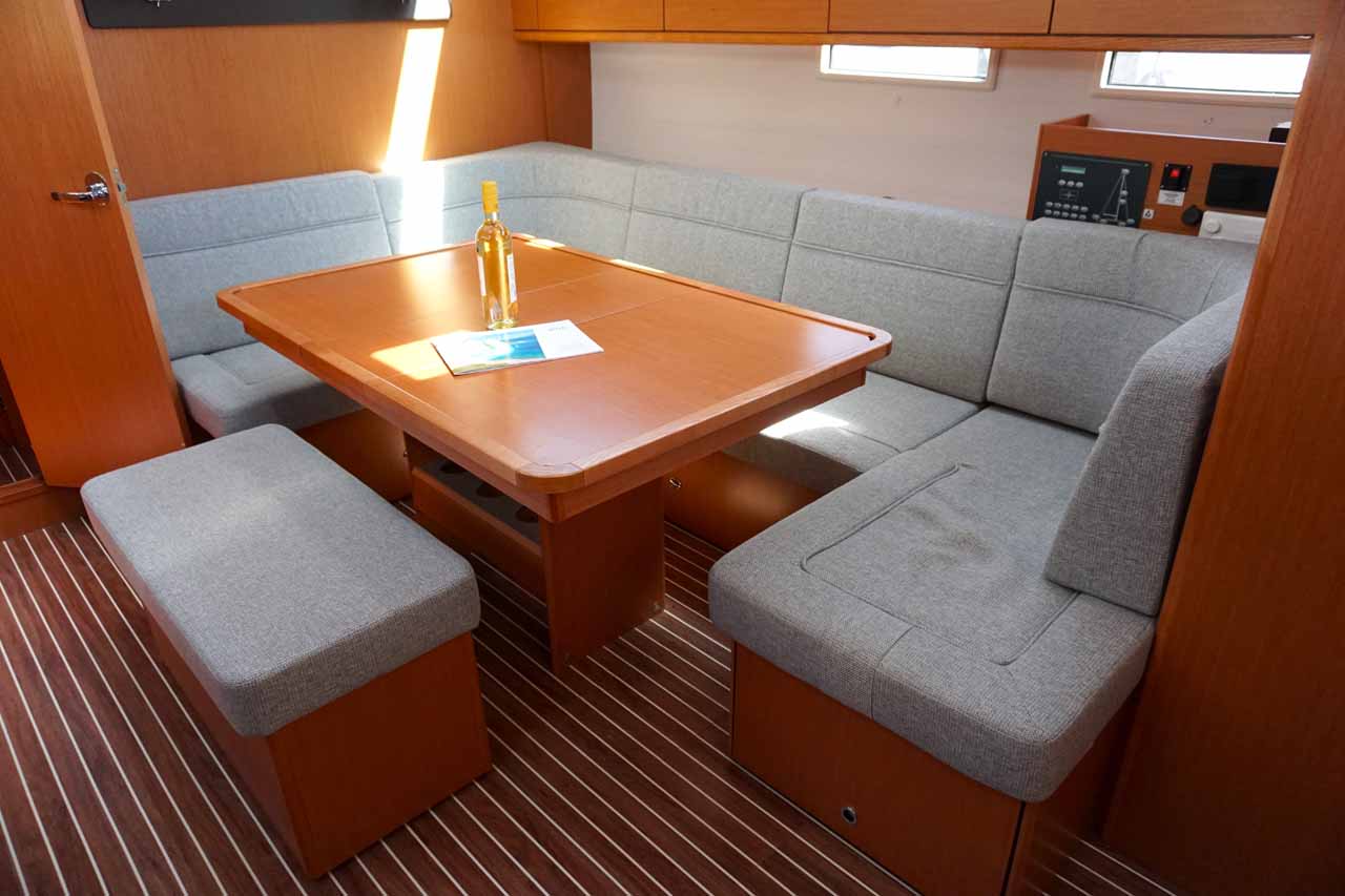 Photo #9 - Bavaria Cruiser 46 - 4 cab. (Delphina) en Corfú - 38784