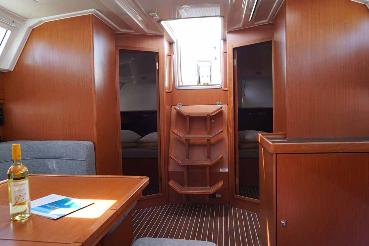 Photo #11 - Bavaria Cruiser 46 - 4 cab. (Delphina) en Corfú - 38784