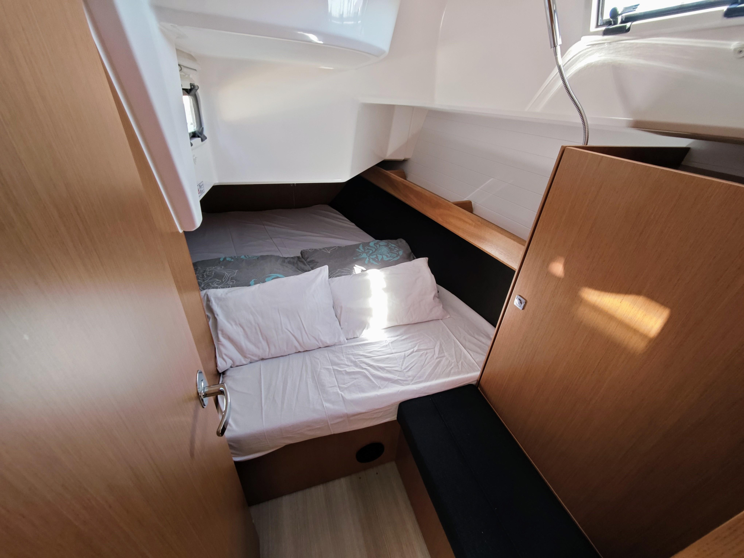 Photo #11 - Bavaria Cruiser 37 - 3 cab. (Mai Tai) en Sukosan - 38835