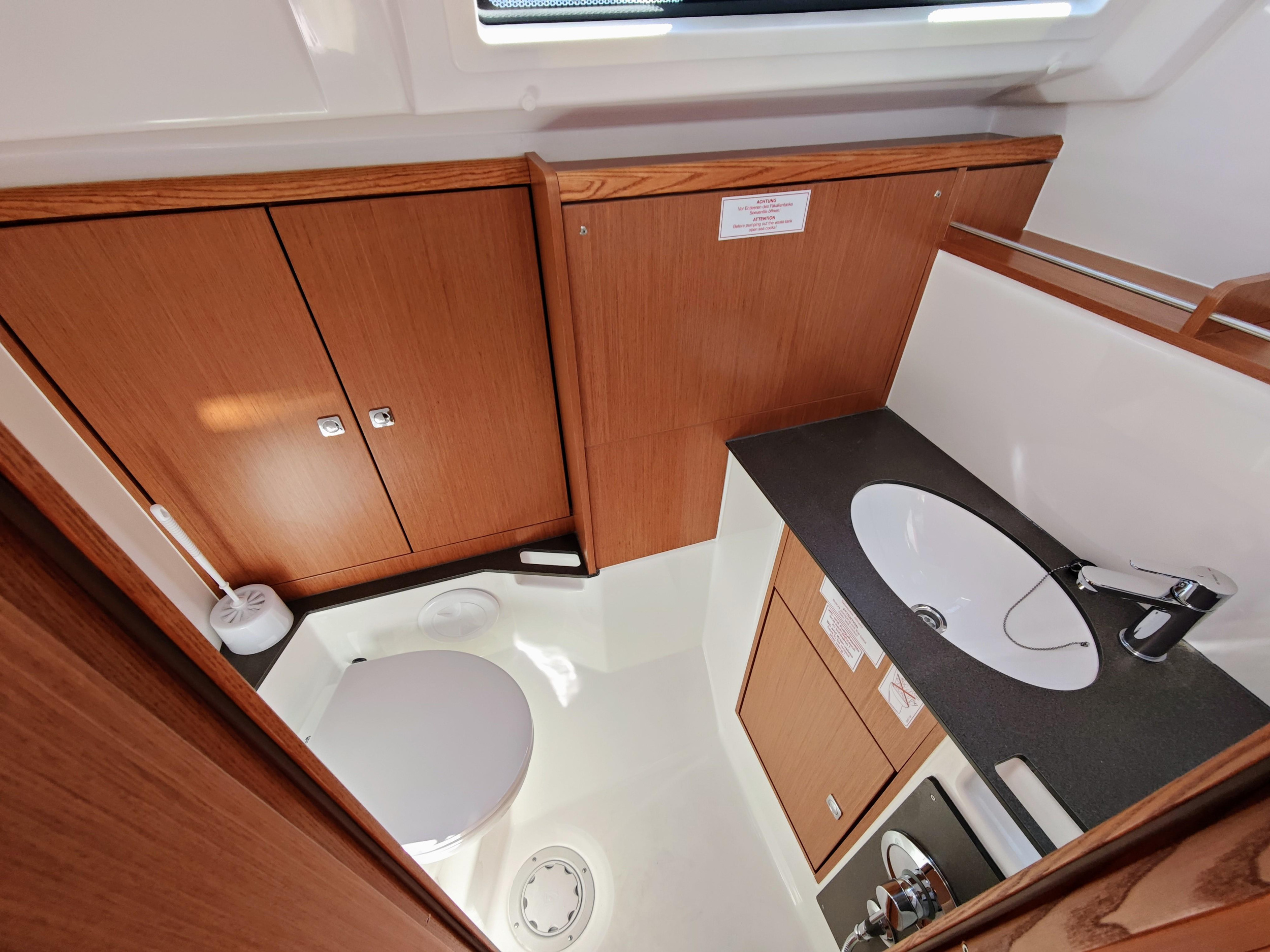 Photo #13 - Bavaria Cruiser 37 - 3 cab. (Mai Tai) en Sukosan - 38835