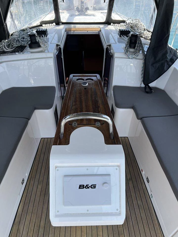 Bavaria C38 (Nela)  - 9