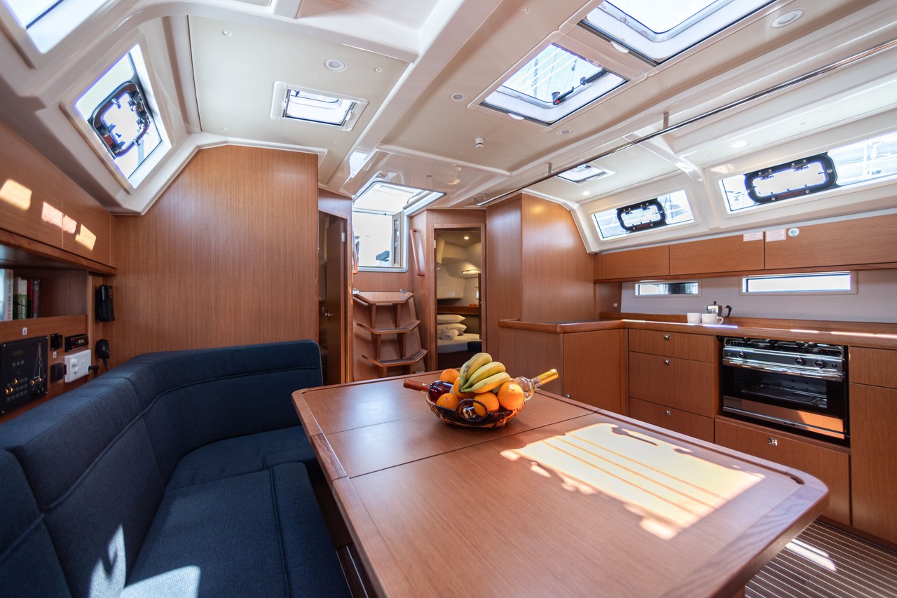Photo #10 - Bavaria Cruiser 46 - 4 cab. (Eros) en Athènes - 38873