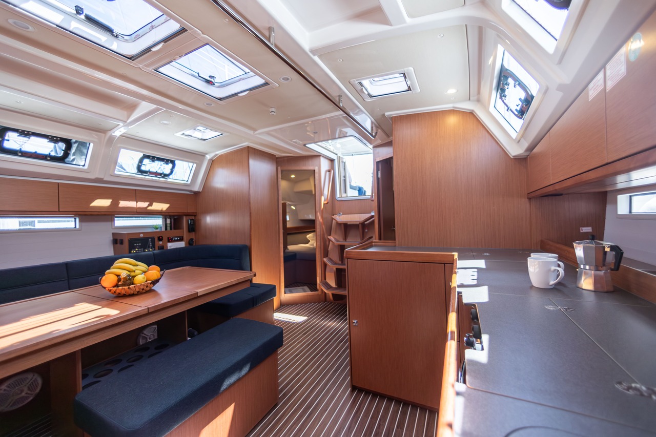 Photo #11 - Bavaria Cruiser 46 - 4 cab. (Eros) en Athènes - 38873
