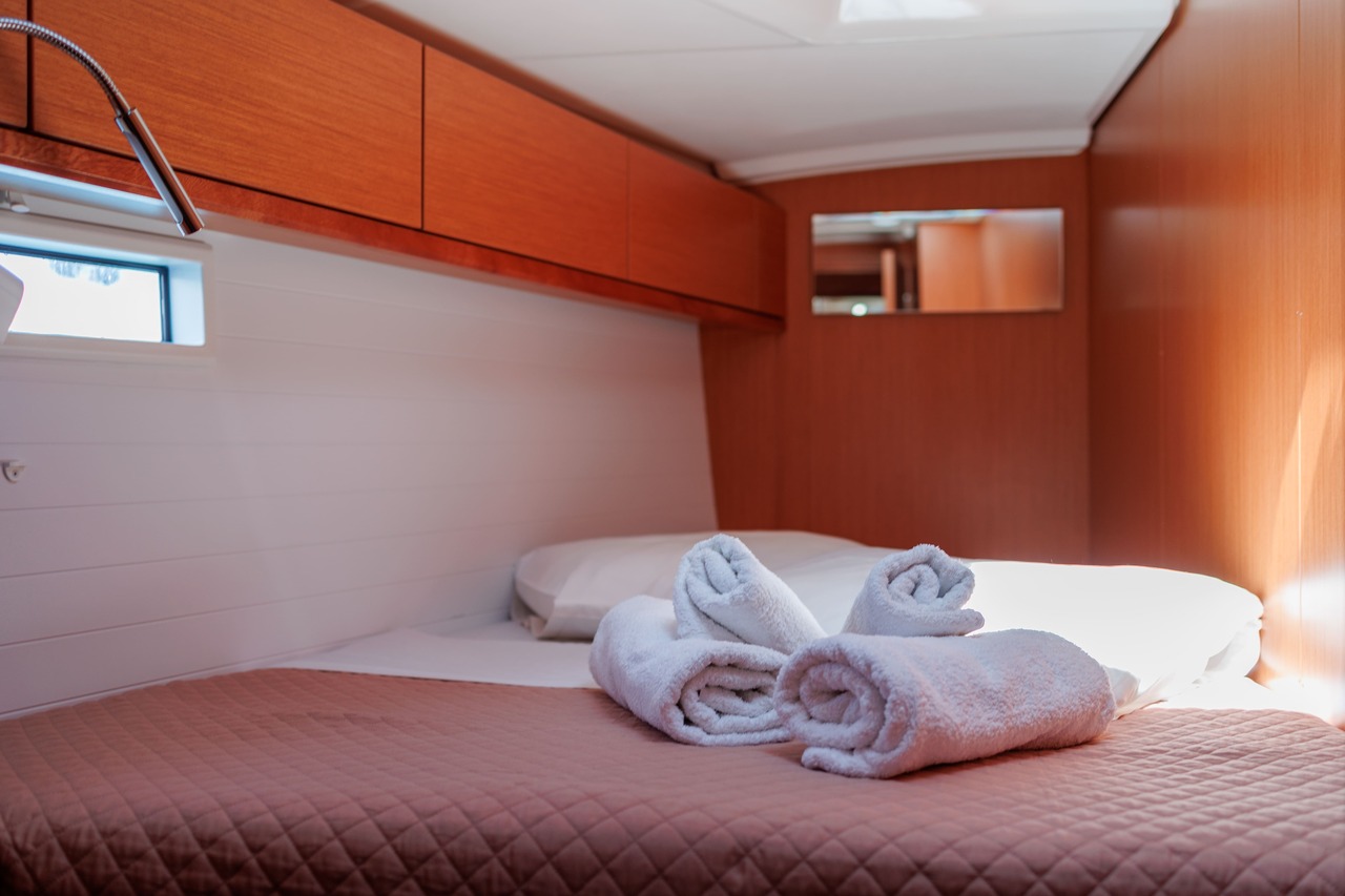 Photo #15 - Bavaria Cruiser 46 - 4 cab. (Eros) en Athènes - 38873