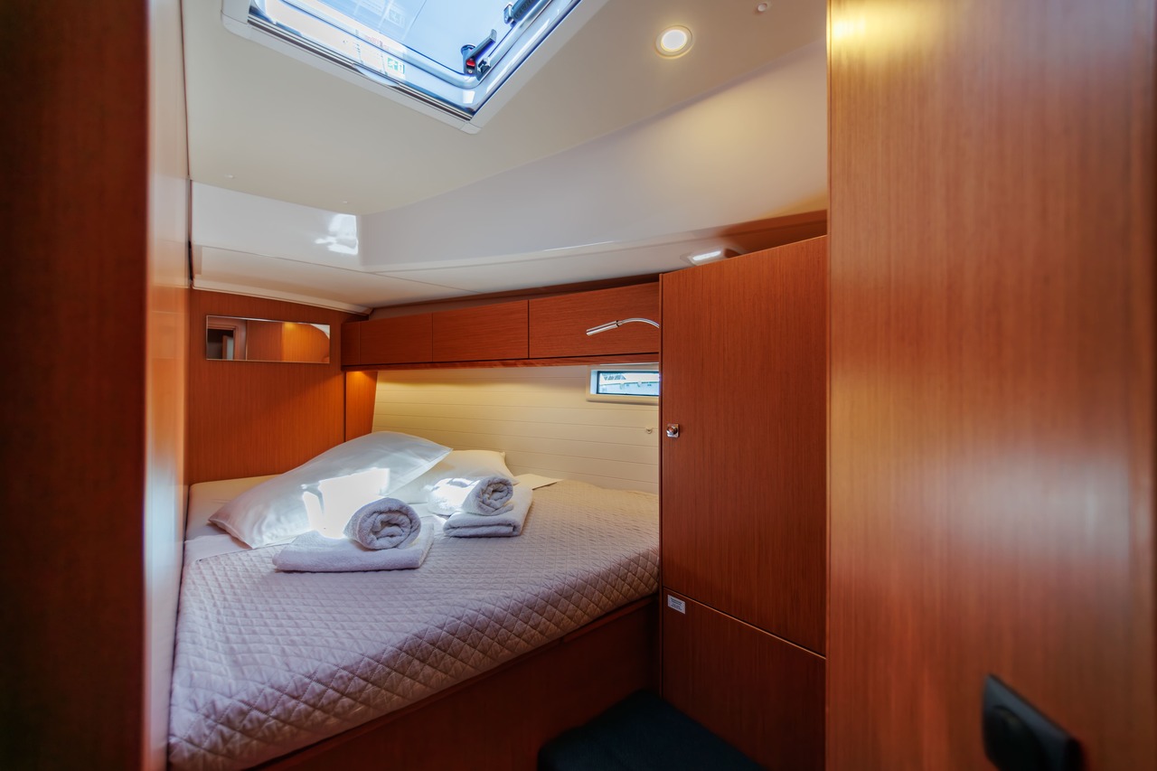 Photo #18 - Bavaria Cruiser 46 - 4 cab. (Eros) en Athènes - 38873