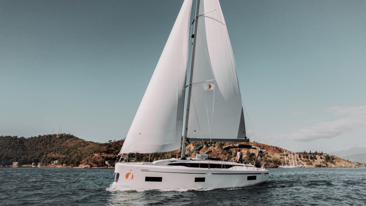 Photo #11 - Bavaria C38 (Coconut) in Fethiye - 38901