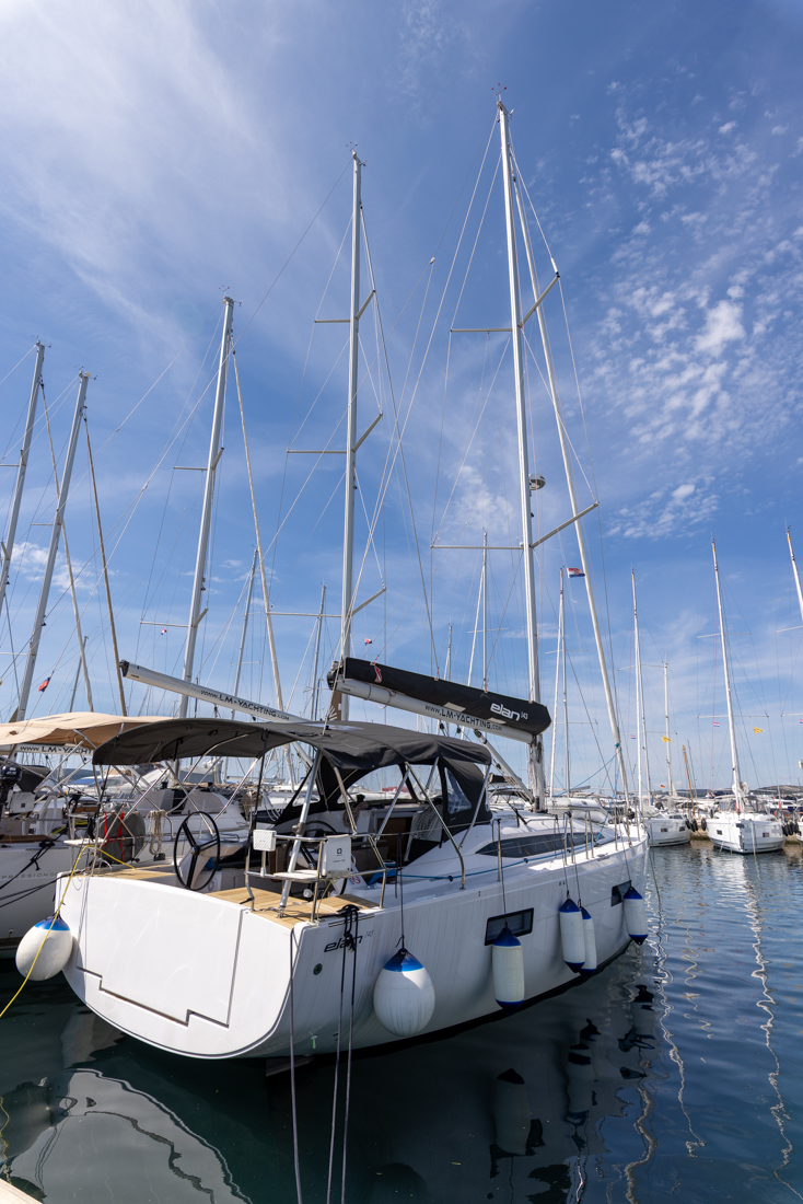 Photo #6 - Elan Impression 45 - 3 cab. (Stargazer) en Biograd - 38914
