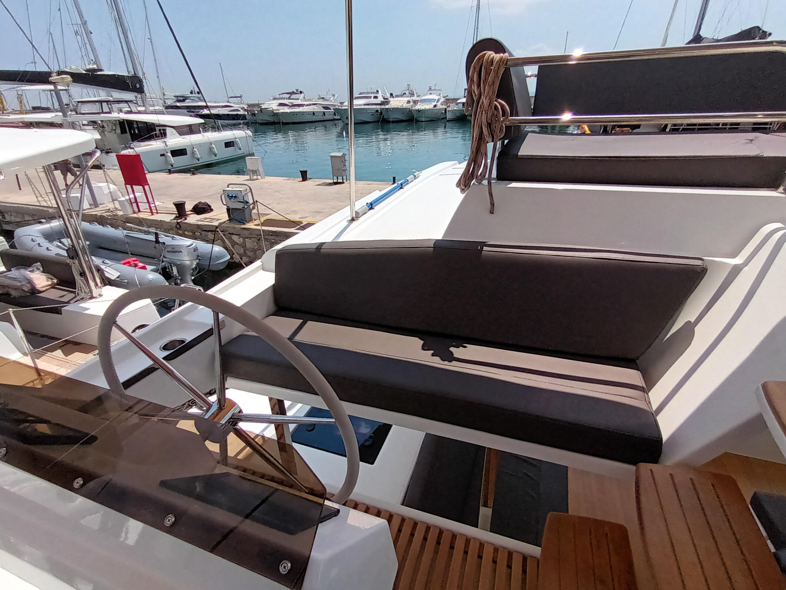 Photo #21 - Fountaine Pajot Tanna 47 - 5 + 1 cab. (Eros) in Atene - 38921