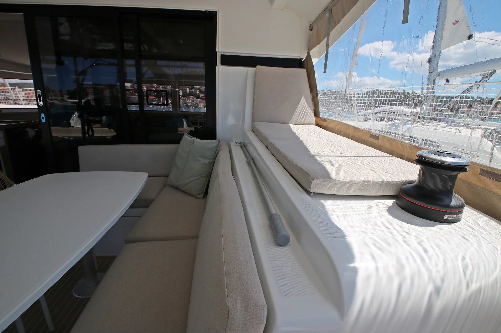 Lagoon 42 OW (Sailing Breeze)  - 11