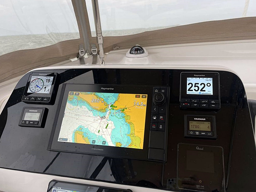 Photo #44 - Lagoon 42 OW (Sailing Breeze) in Rogoznica - 38935