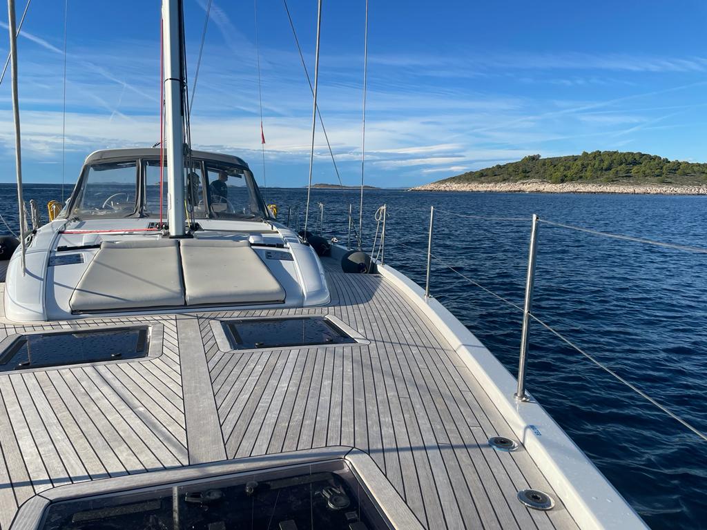 Photo #15 - Oceanis Yacht 54 (White Bird) in rogoznica - 38937