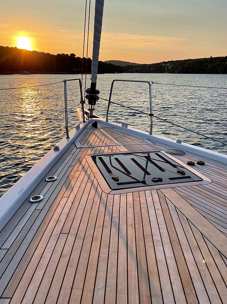 Photo #17 - Oceanis Yacht 54 (White Bird) in rogoznica - 38937