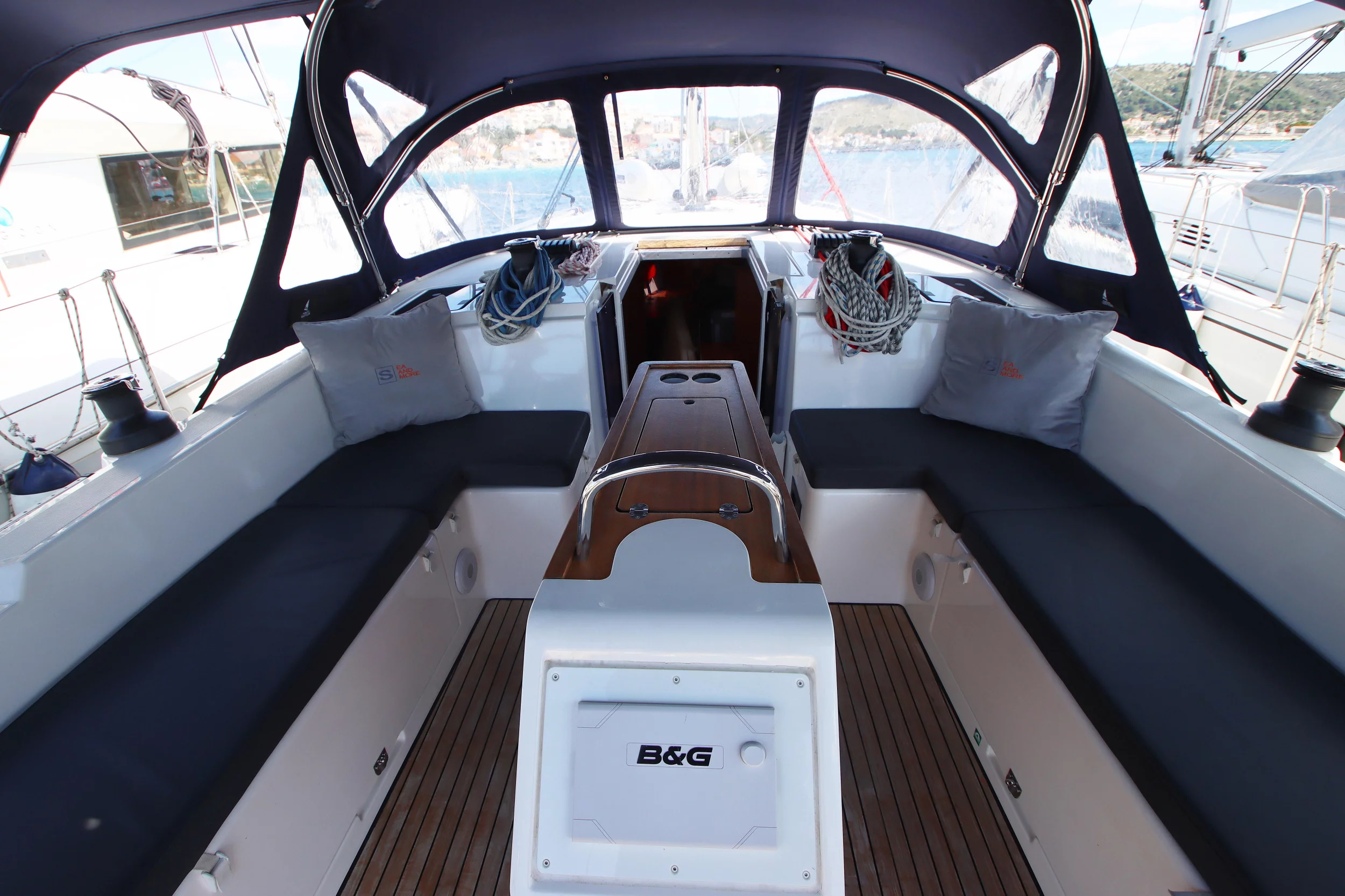 Bavaria C42 (Coco)  - 10